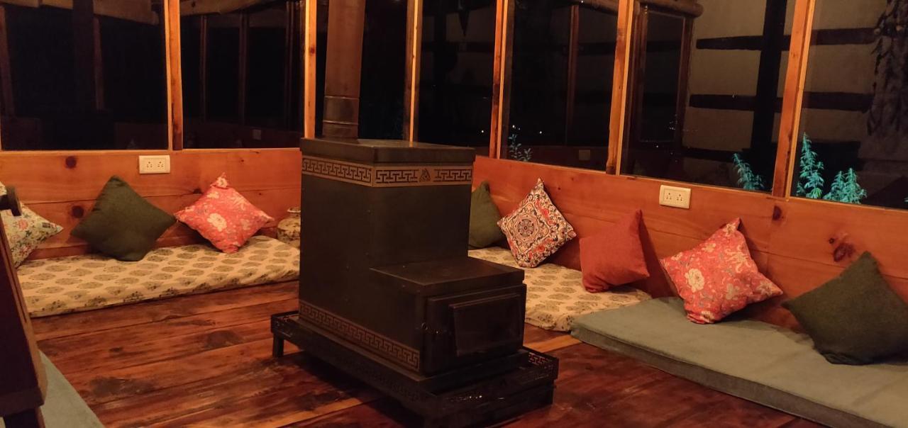 Parvatis Lap Luxury Hostel & Camps Kasol Eksteriør bilde