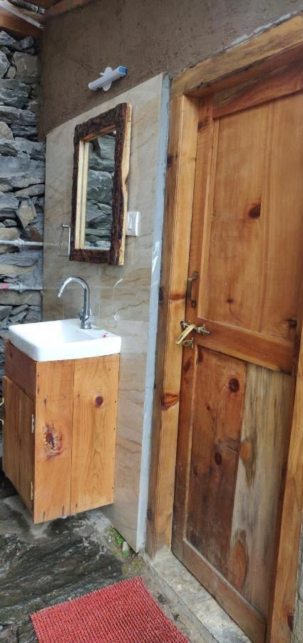 Parvatis Lap Luxury Hostel & Camps Kasol Eksteriør bilde